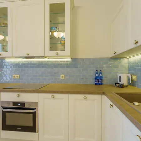 Rent Like - Willa Perla 8 Apartment